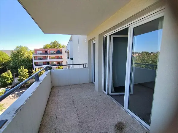 Appartement à louer - AVIGNON, 2 pièces