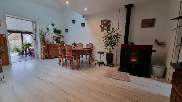 Maison à vendre - SAINT GERMAIN DU PUY, 5 pièces