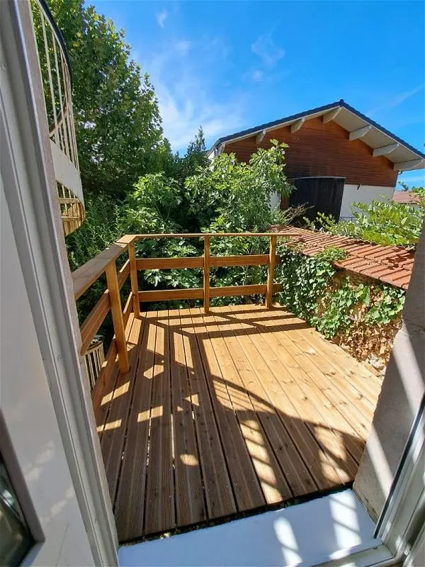 Appartement à louer - Beaurepaire, 2 pièces