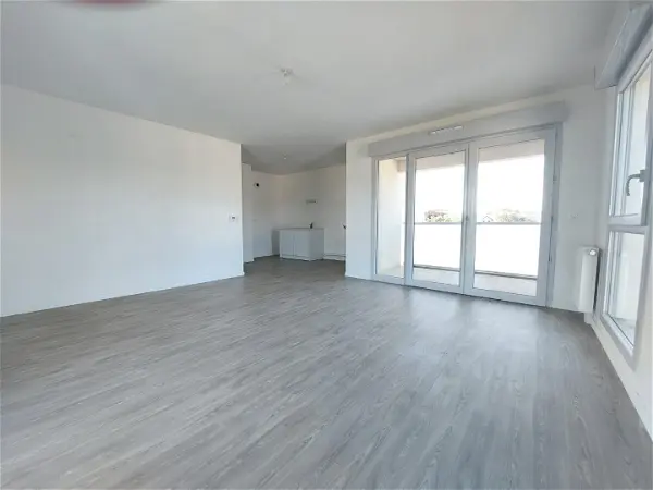 Location appartement 3 pièces - 63.85m² à Saint aubin les elbeuf (76410)