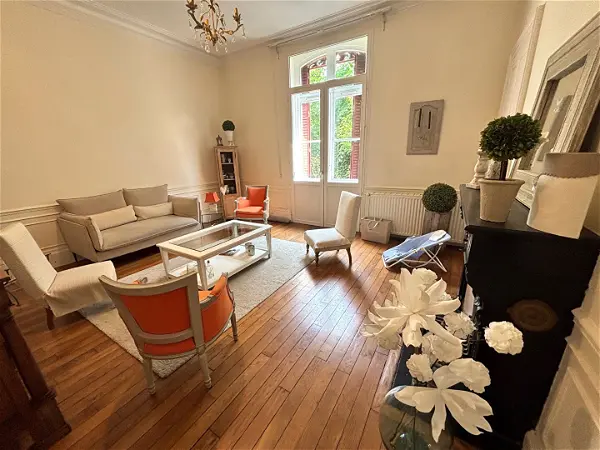 Location appartement 6 pièces - 151m² à Troyes (10000)