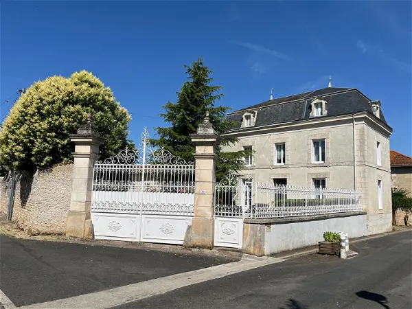 Maison à vendre - YVERSAY, 5 pièces