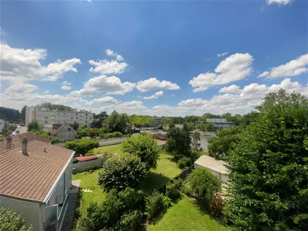 Location appartement 3 pièces - 58.95m² à Chateauroux (36000)