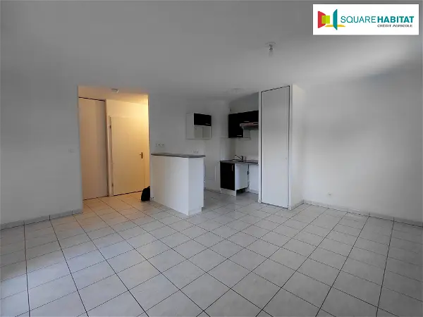 Location appartement 2 pièces - 43.93m² à Auch (32000)