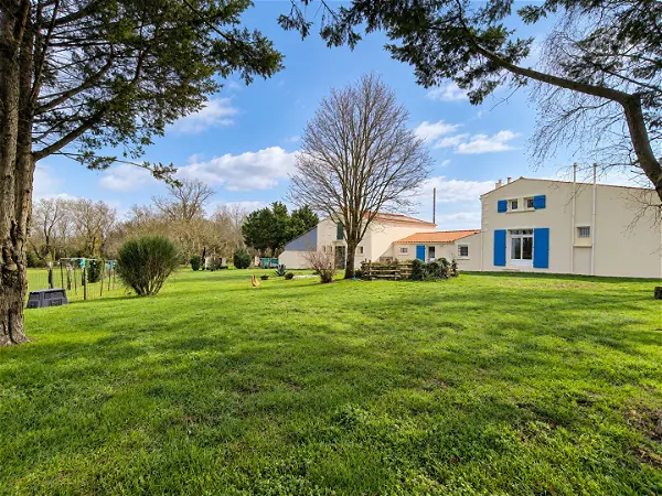 Achat maison 5 pièces - 120m² à Andilly (17230)