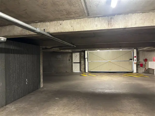 Stationnement à vendre - JOUE LES TOURS