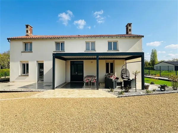 Maison à vendre - AYRON, 6 pièces