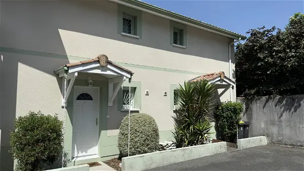 Location appartement 2 pièces - 55m² à Gujan-mestras (33470)