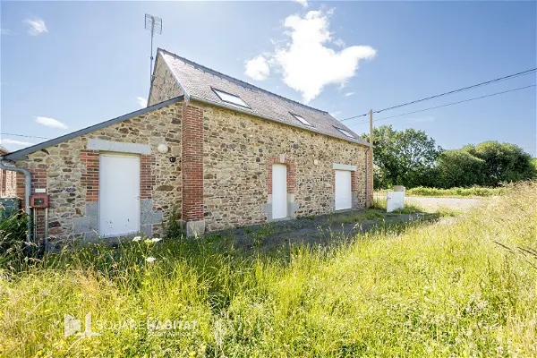 Maison à vendre - CHATELAUDREN PLOUAGAT, 5 pièces
