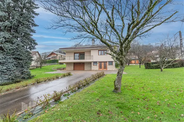 Maison à vendre - LONS LE SAUNIER, 5 pièces