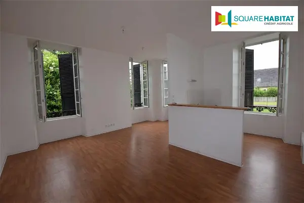 Location appartement 3 pièces - 56.3m² à Coarraze (64800)
