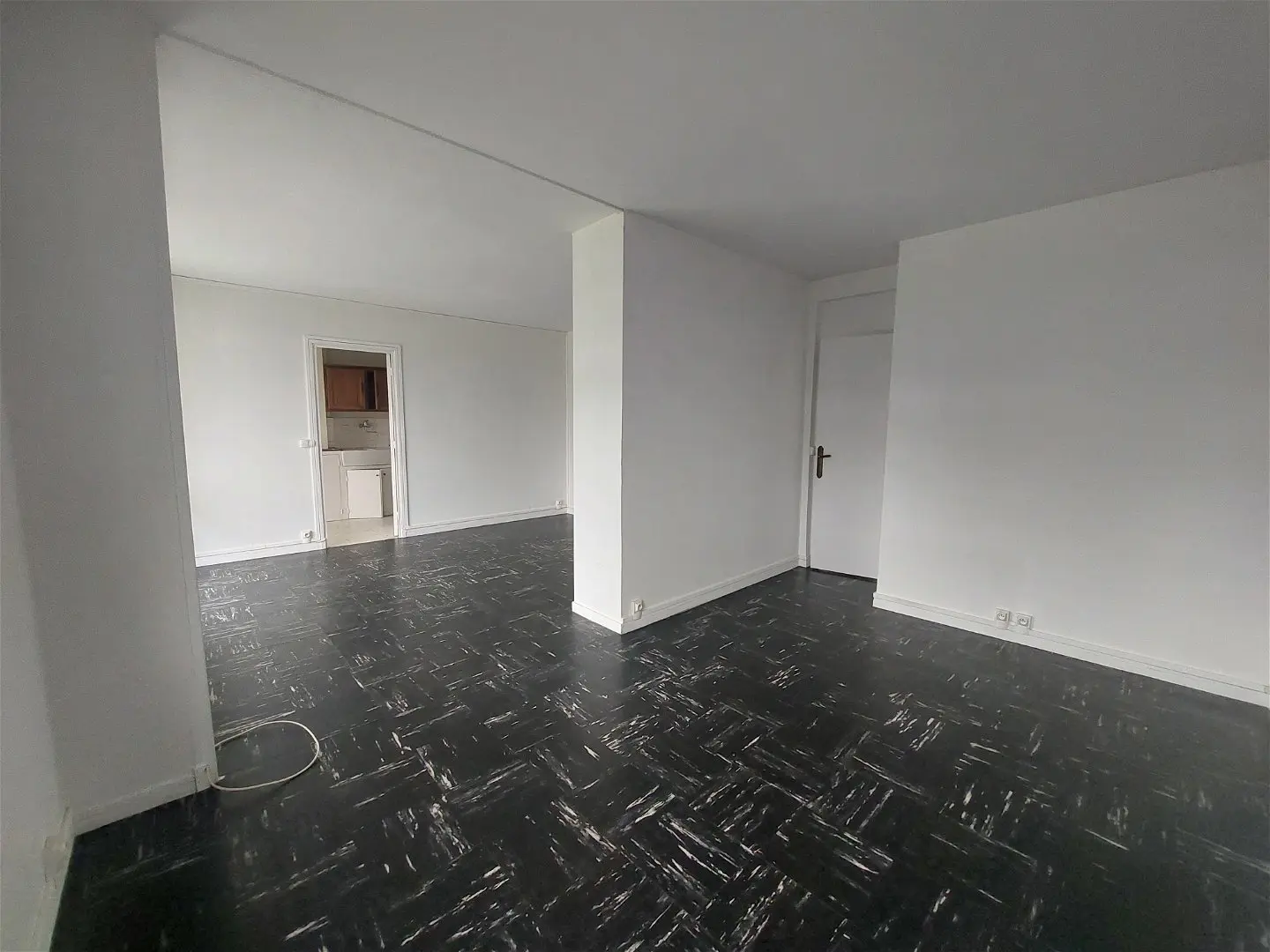 Apartment in Mont-Saint-Aignan