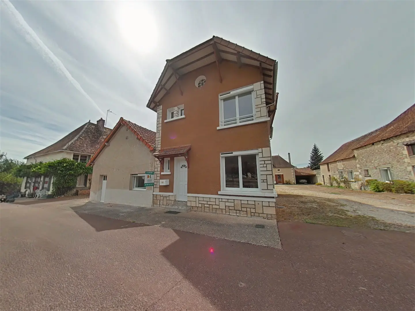 Maison à Saint-Léomer