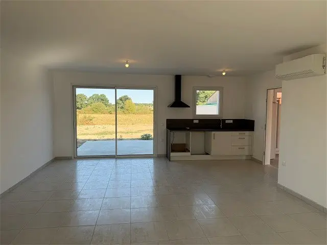 Voir la photo 1/6 du type house à Les Lucs-sur-Boulogne