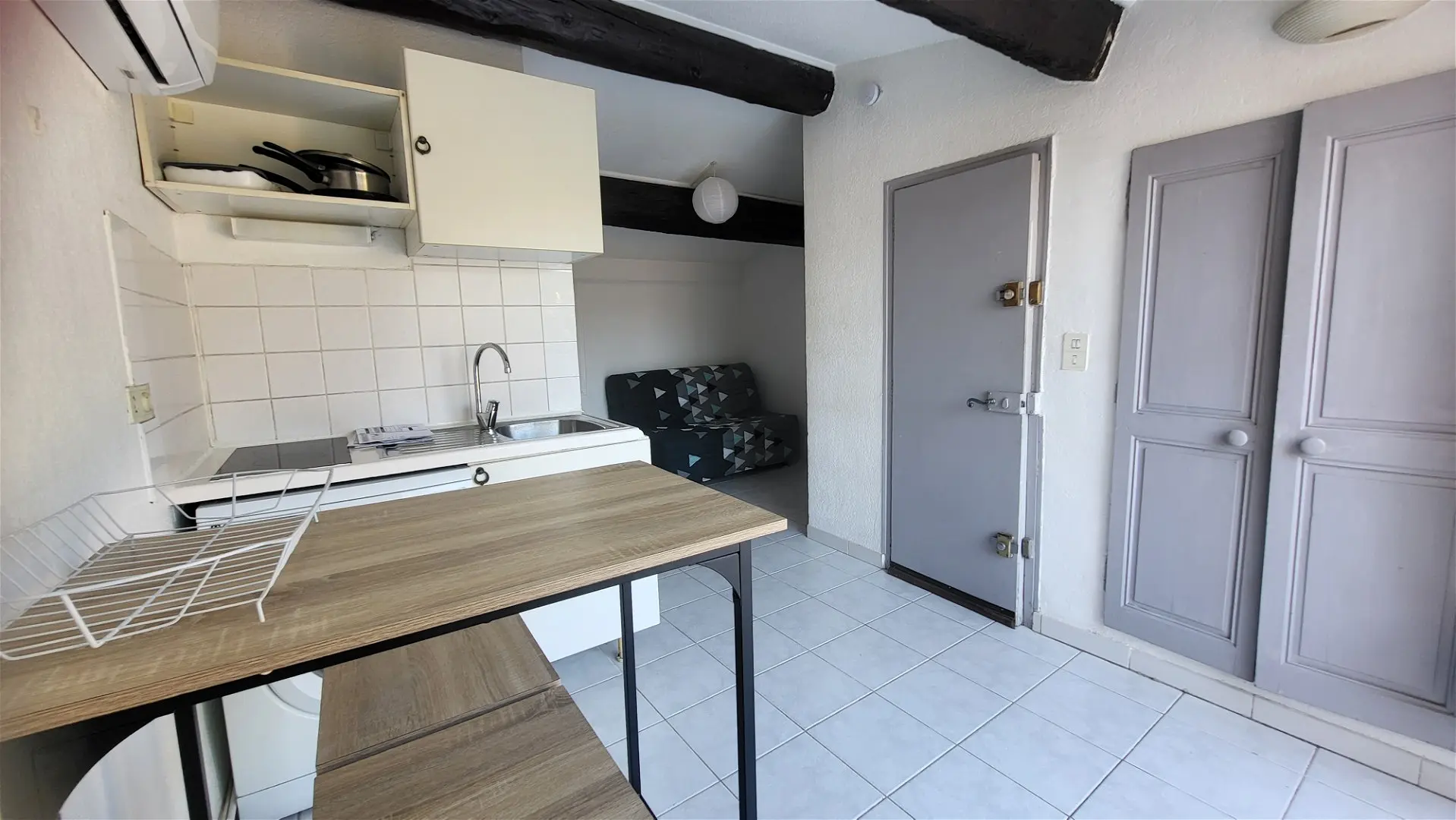 Studio à Salon-de-Provence