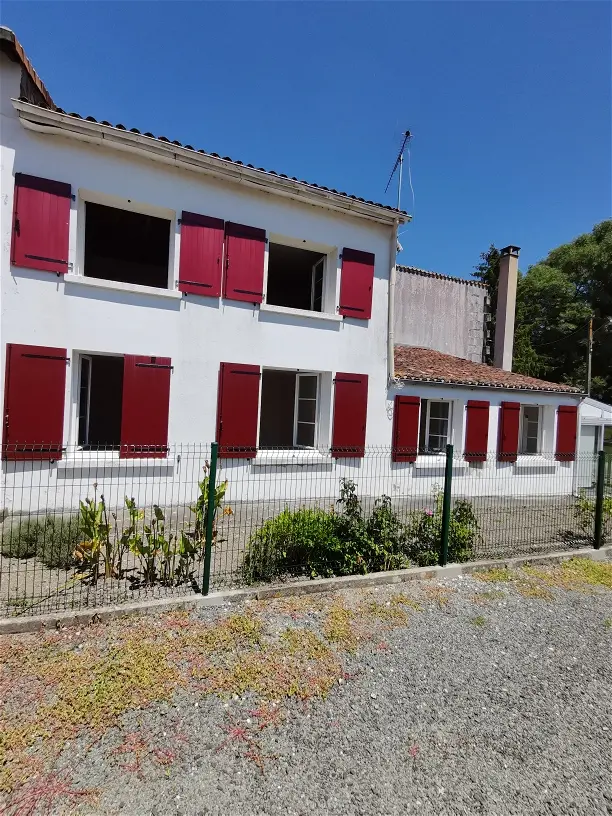 Maison à Chermignac
