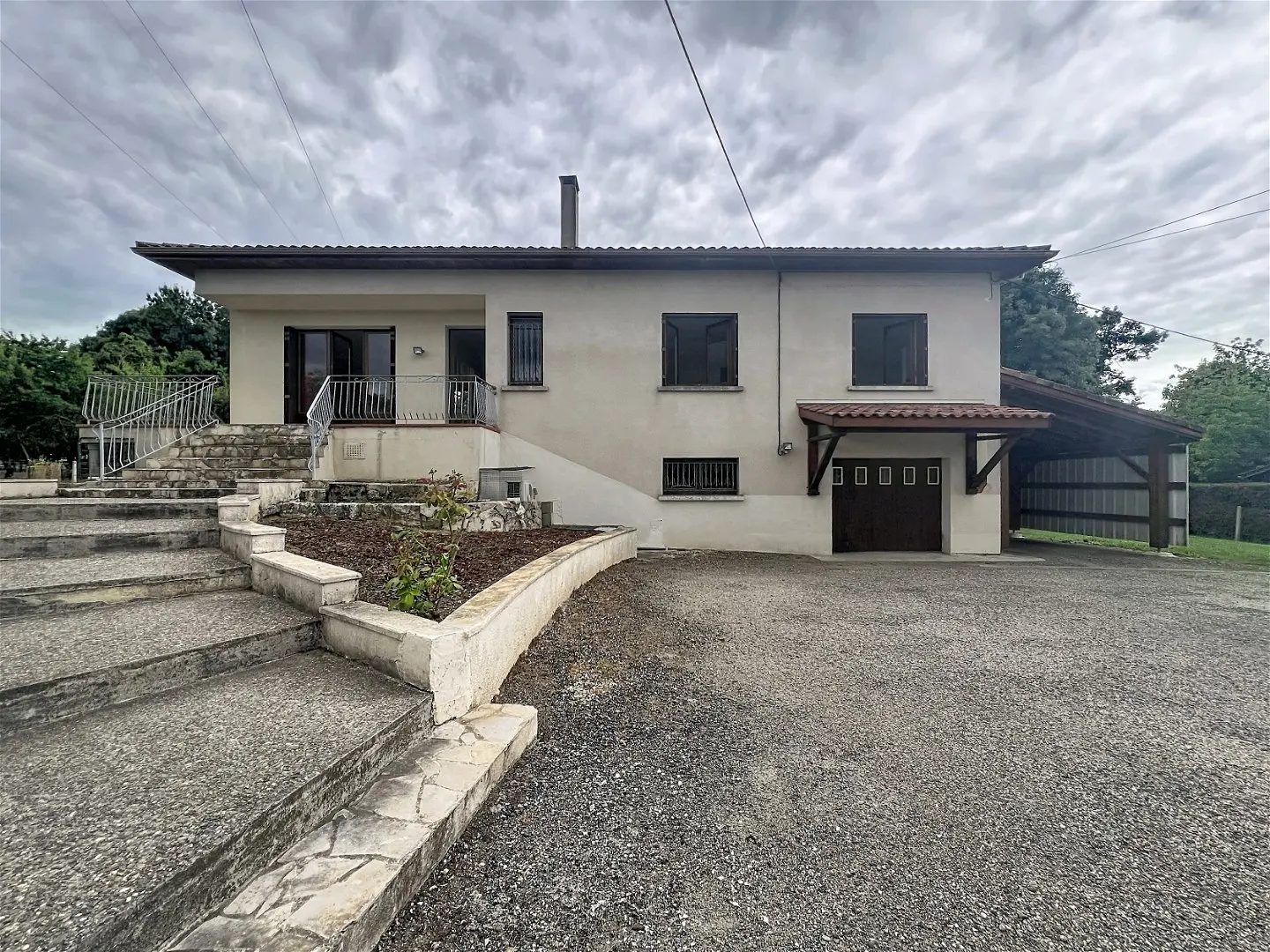 Maison à Saint-Pierre-de-Clairac
