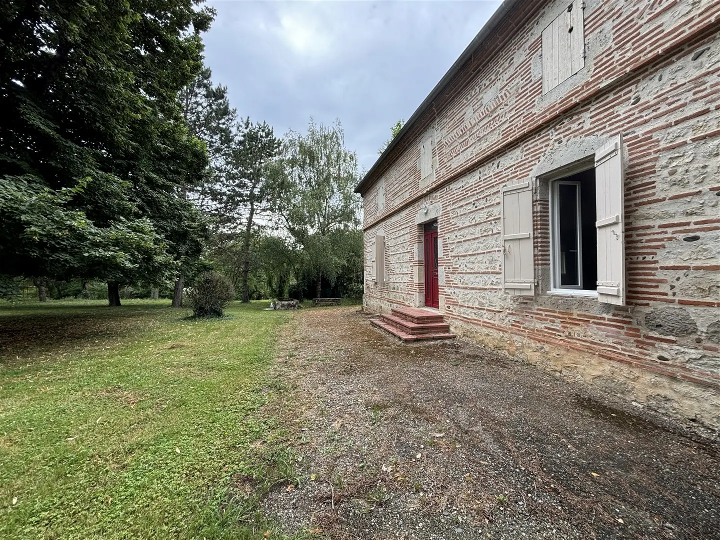 Maison à Saint-Sixte