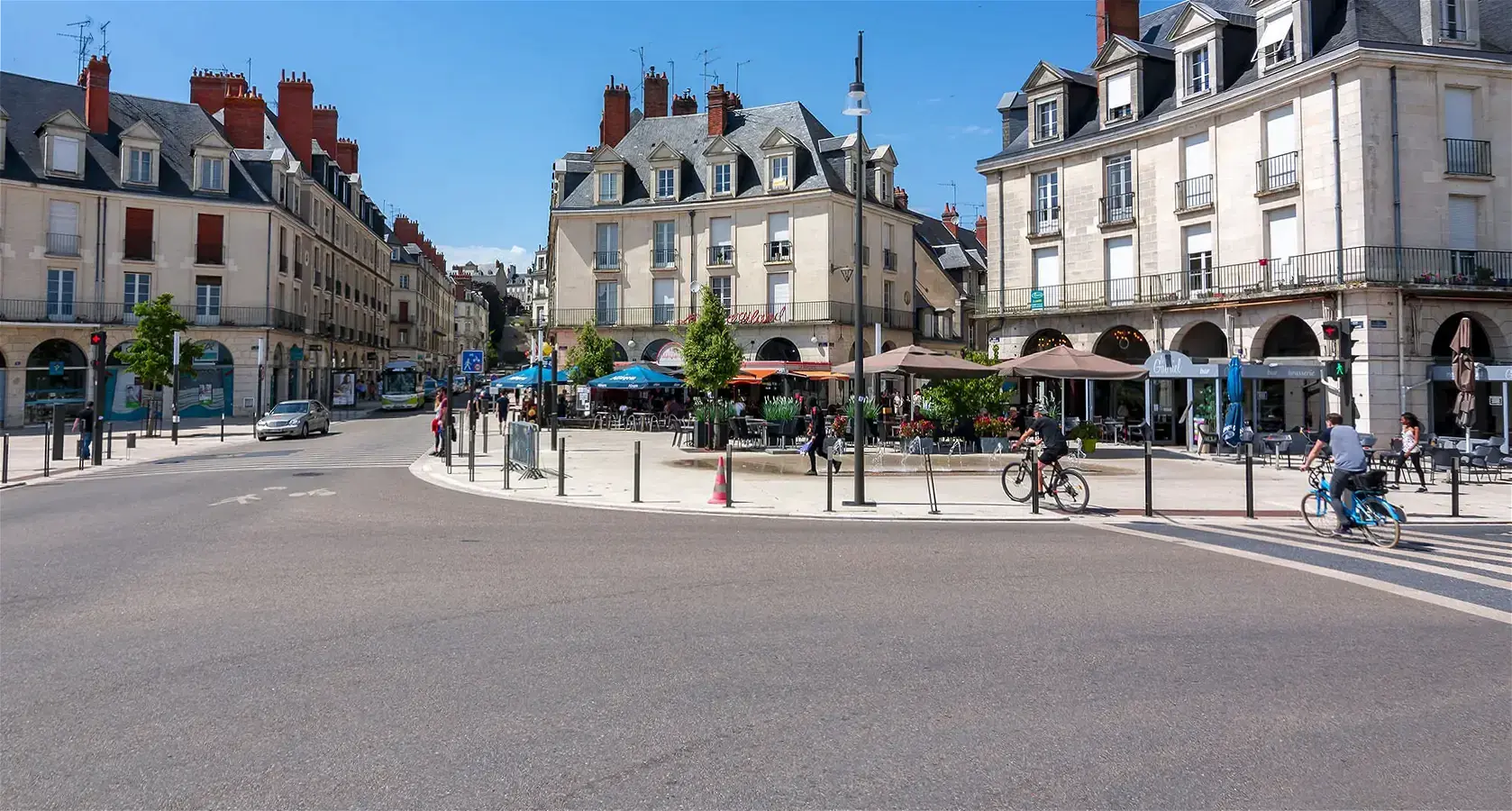 Square Habitat, le réseau d'agences immobiliéres du Crédit Agricole